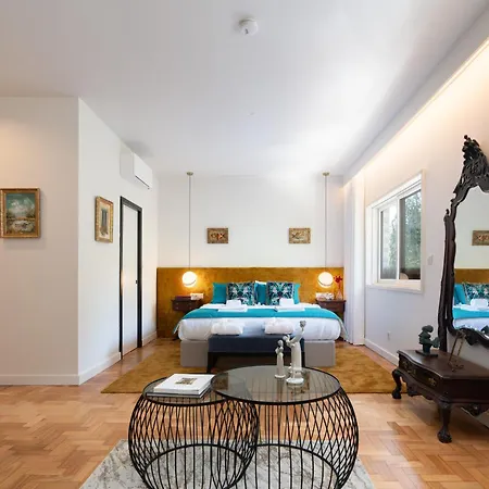Holiday home Host Wise - Luxurious House W Garden In Serralves Porto