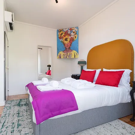 Host Wise - Luxurious House W Garden In Serralves