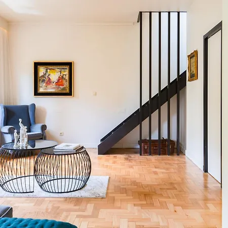 Host Wise - Luxurious House W Garden In Serralves * Porto