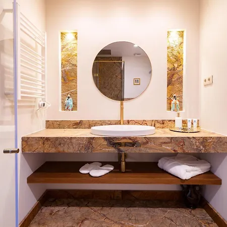 Host Wise - Luxurious House W Garden In Serralves Casa de Férias *