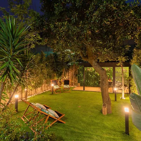 Holiday home Host Wise - Luxurious House W Garden In Serralves Porto