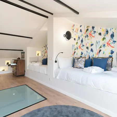 Vakantiehuis Host Wise - Luxurious House W Garden In Serralves